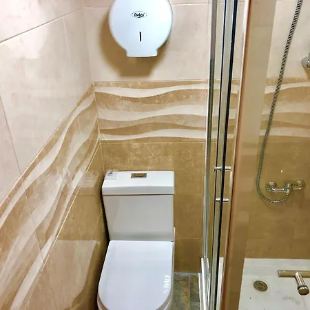 In - 4lisbon Downtown Private Bedroom View 招待所 *