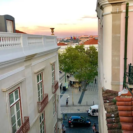 In - 4lisbon Downtown Private Bedroom View *