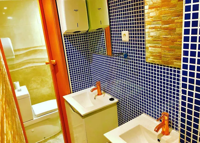 4lisbon Downtown Private Bedroom View Pensionat